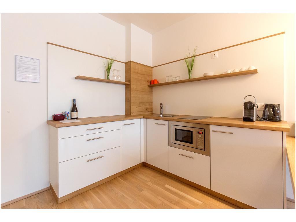 Servus Vienna Karlsplatz Extérieur photo