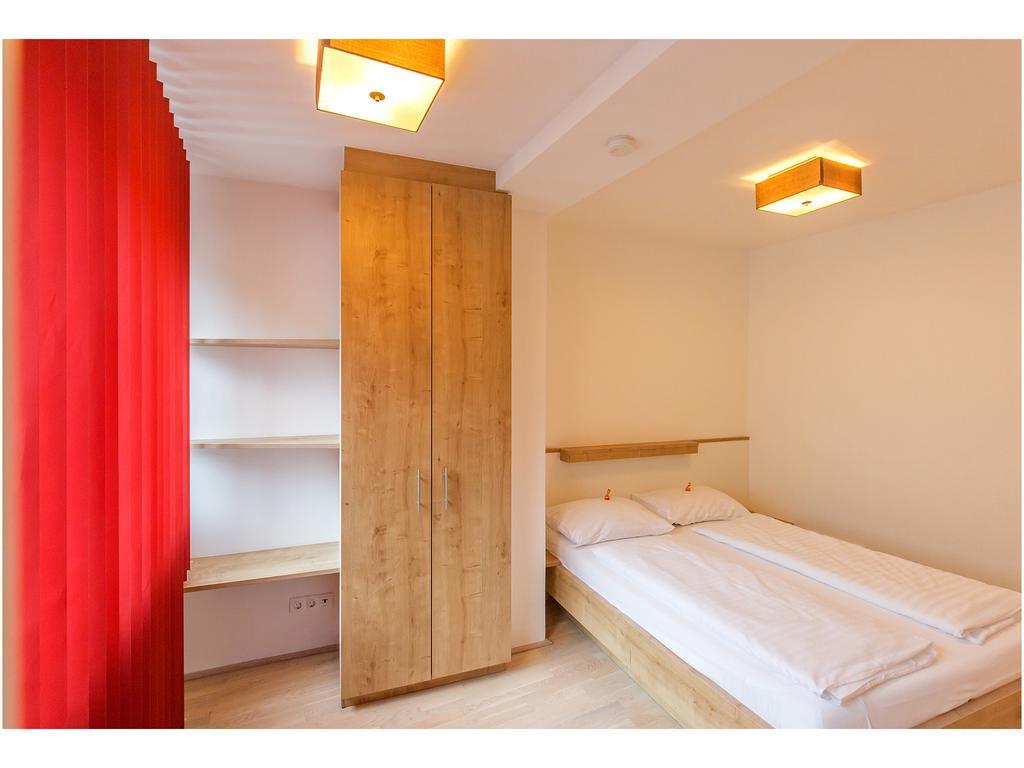 Servus Vienna Karlsplatz Extérieur photo